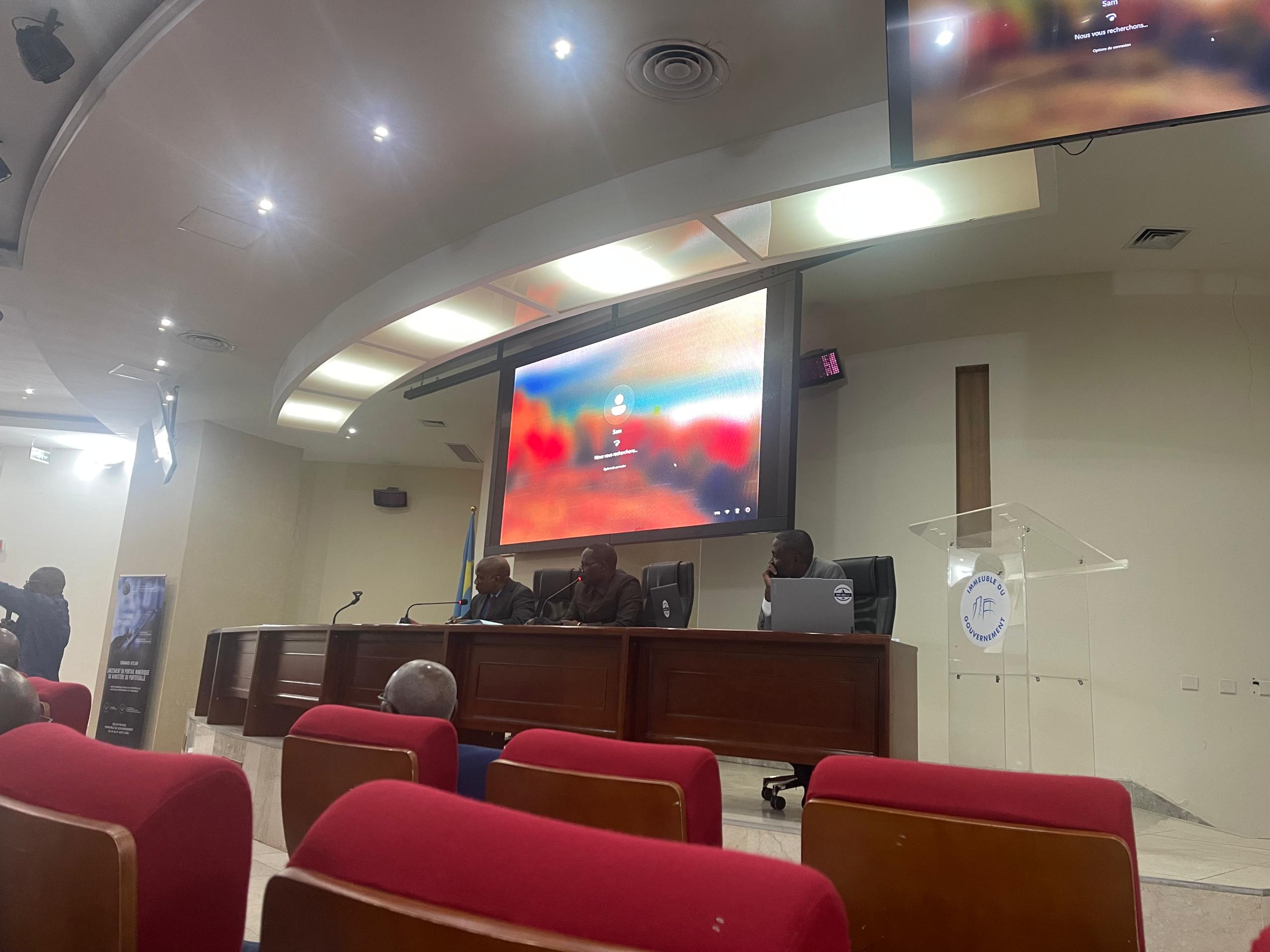 Un portail numérique pour moderniser le Ministère du Portefeuille : l’innovation congolaise à l’honneur